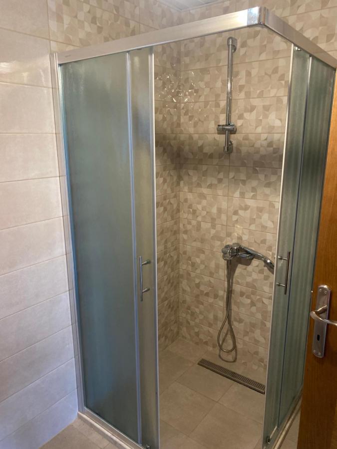 Apartman 02 بار المظهر الخارجي الصورة