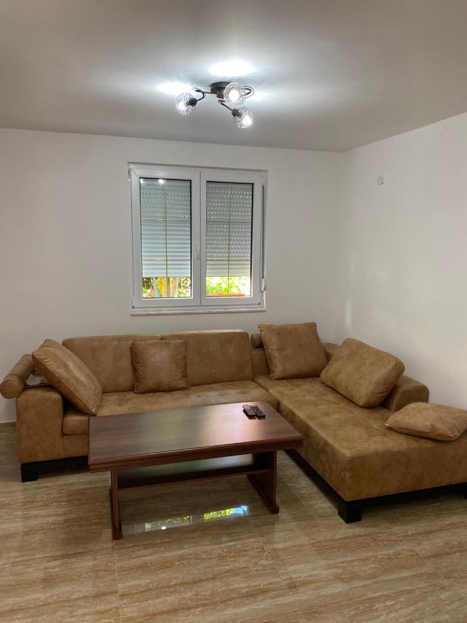Apartman 02 بار المظهر الخارجي الصورة